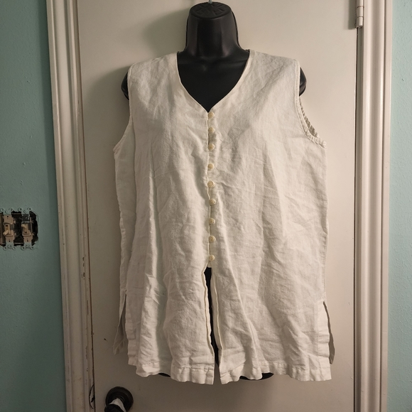 Bogari Studio, M - Picture 1 of 5